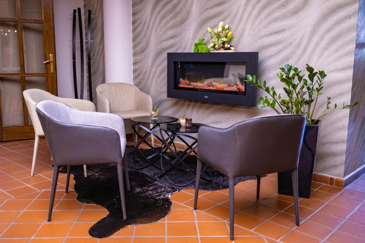 Hotel Zatisi Špindlerŭv Mlýn المظهر الخارجي الصورة