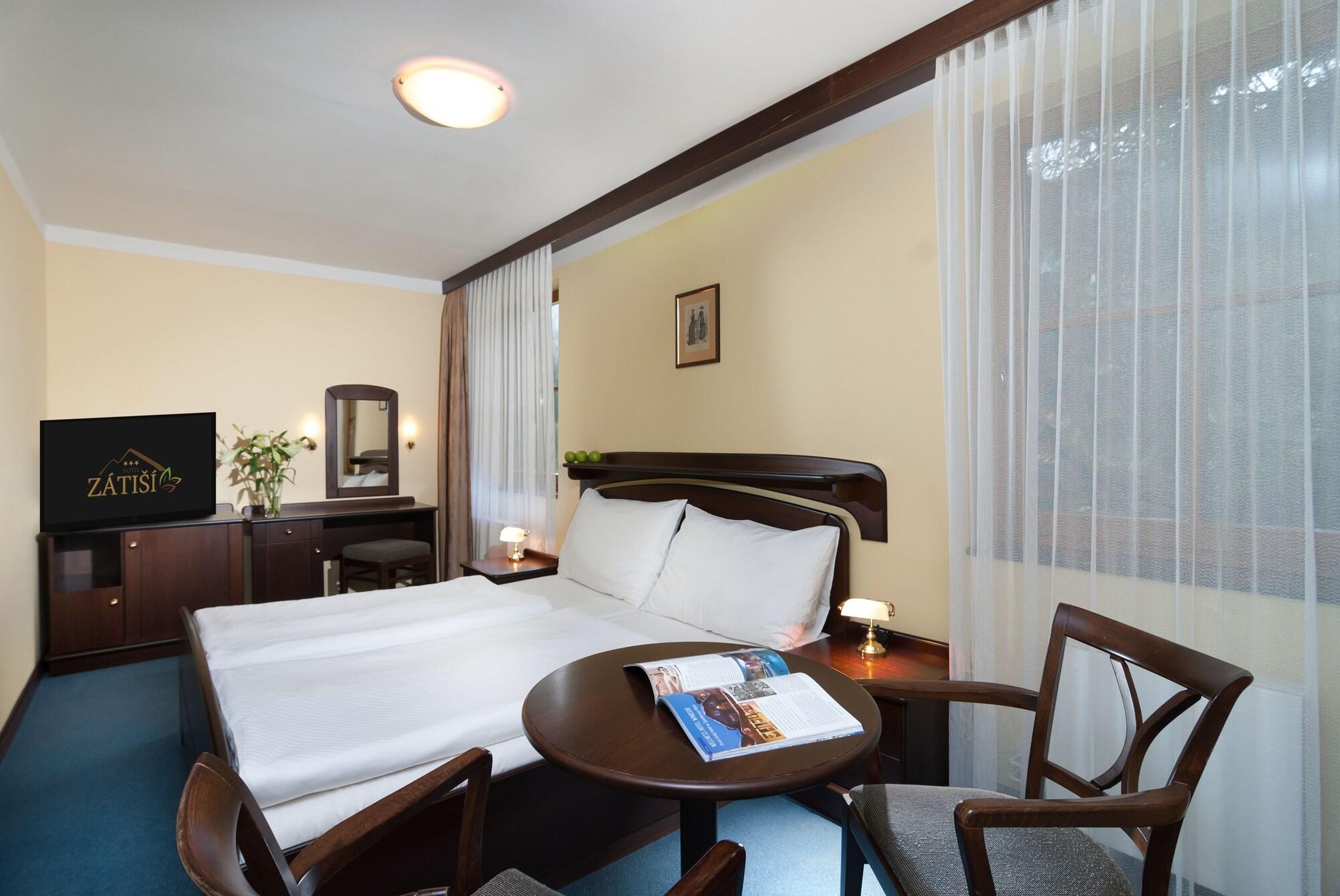 Hotel Zatisi Špindlerŭv Mlýn المظهر الخارجي الصورة