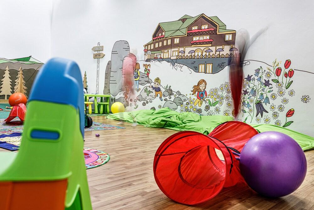Hotel Zatisi Špindlerŭv Mlýn المظهر الخارجي الصورة