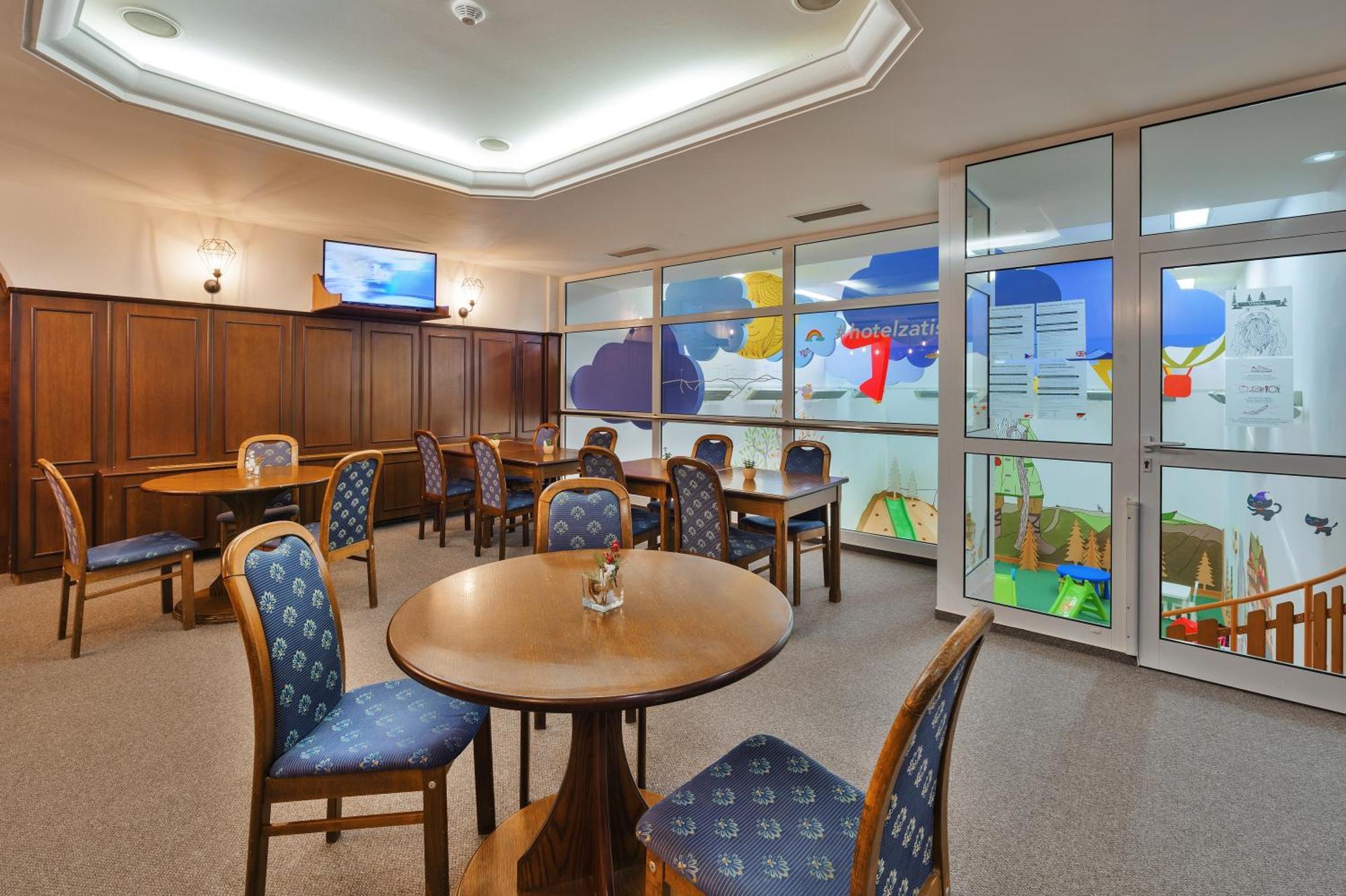 Hotel Zatisi Špindlerŭv Mlýn المظهر الخارجي الصورة