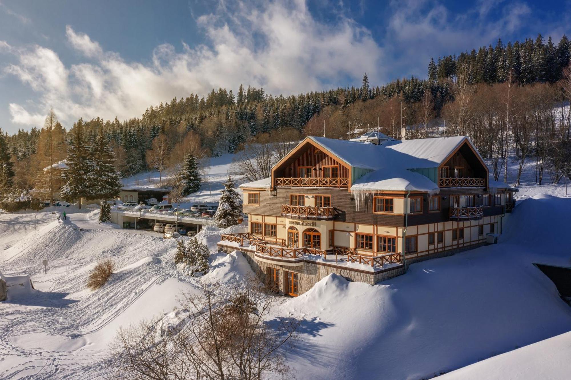 Hotel Zatisi Špindlerŭv Mlýn المظهر الخارجي الصورة