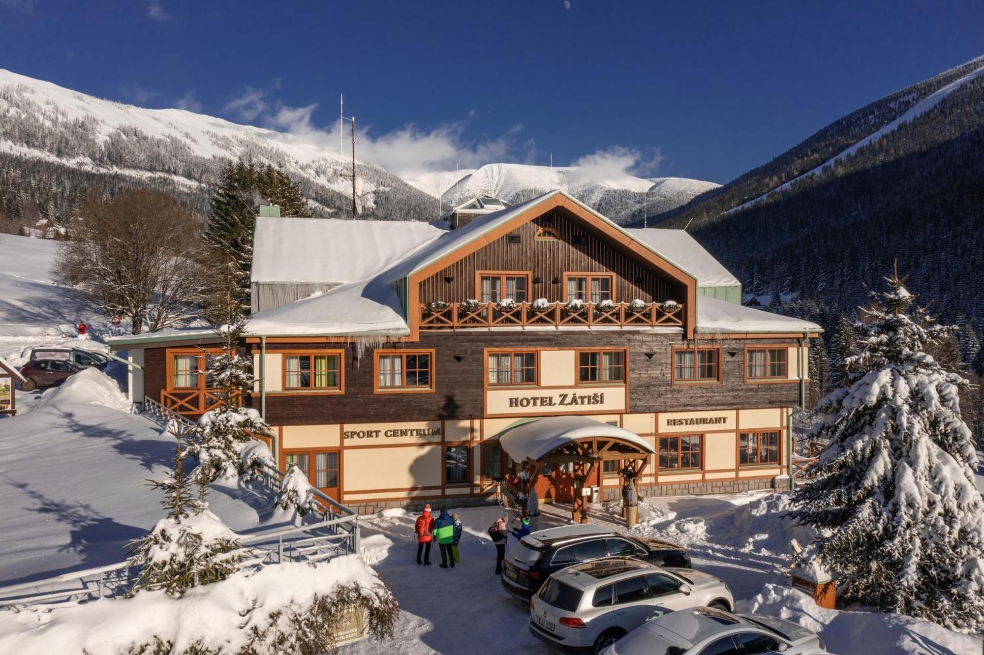 Hotel Zatisi Špindlerŭv Mlýn المظهر الخارجي الصورة