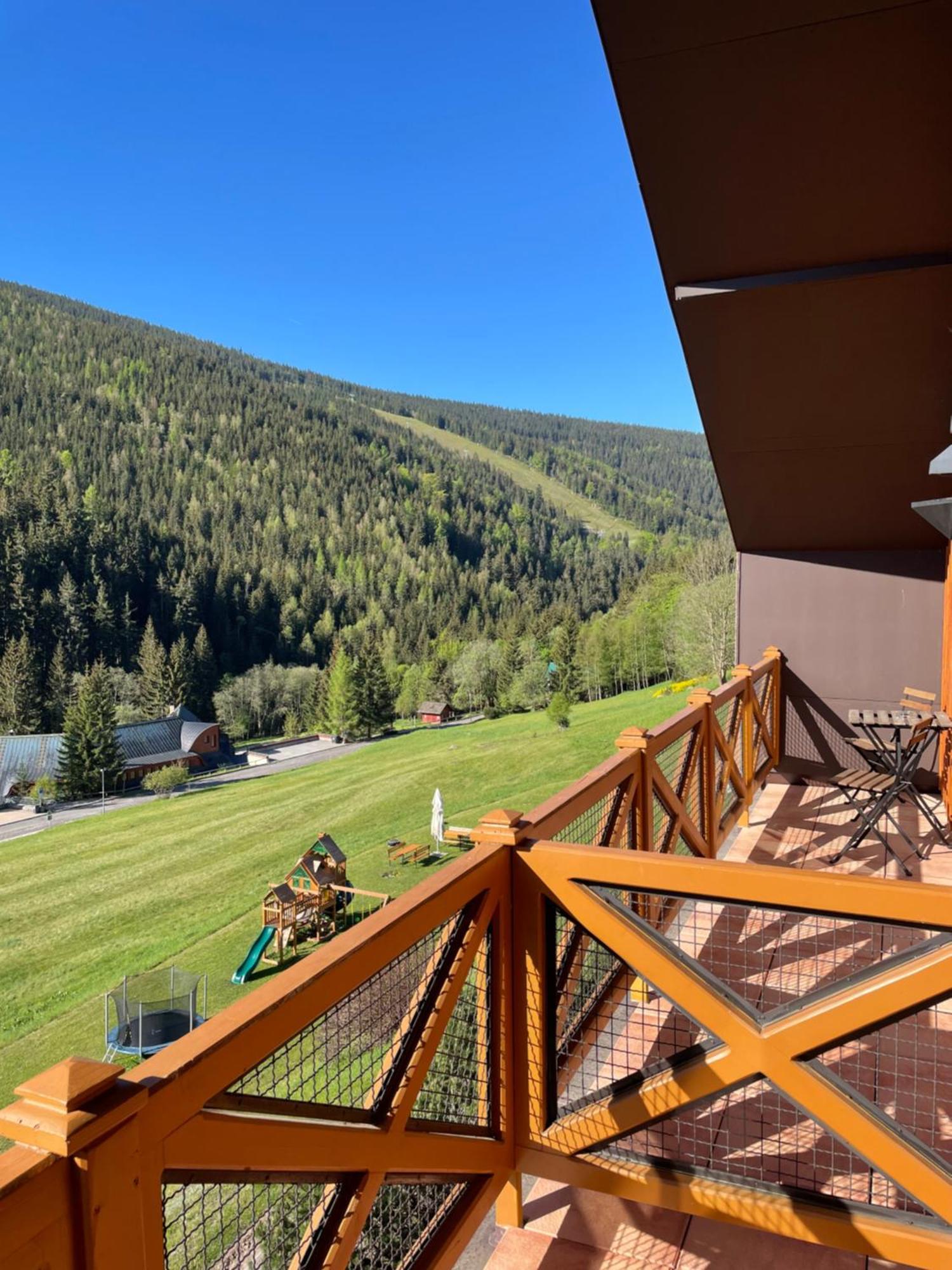 Hotel Zatisi Špindlerŭv Mlýn المظهر الخارجي الصورة
